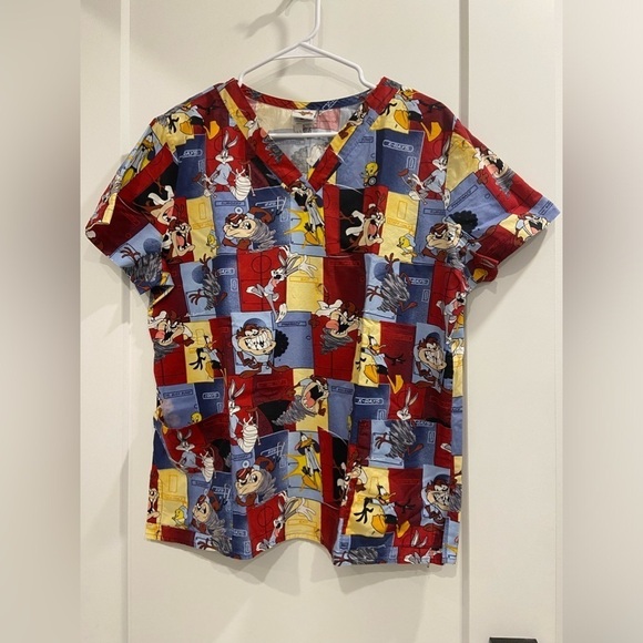 Looney Tunes Scrubs Bugs Bunny Tasmanian Devil Daffy Duck Tweety Bird Cartoon - Picture 1 of 11